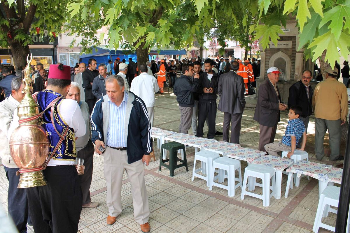 3 Bin Kişi Ahi Pilavı Şenliğinde Biraraya Geldi
