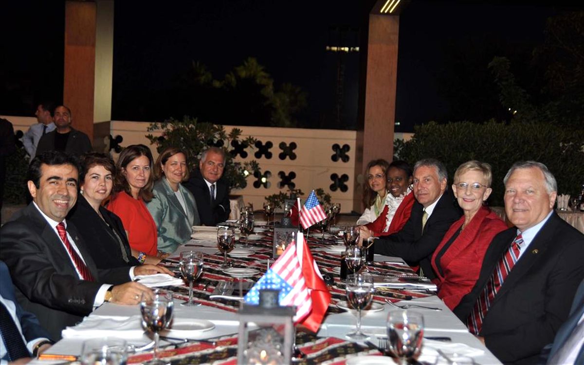 ABD Georgıa Eyaleti Valisi Nathan Deal'e Akşam Yemeği