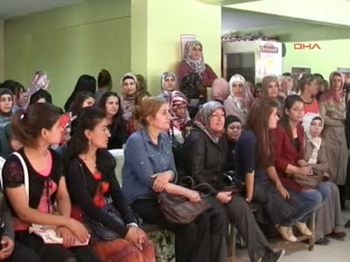 Açılacak Tekstil Fabrikası İçin 600 Kadın Başvuruda Bulundu