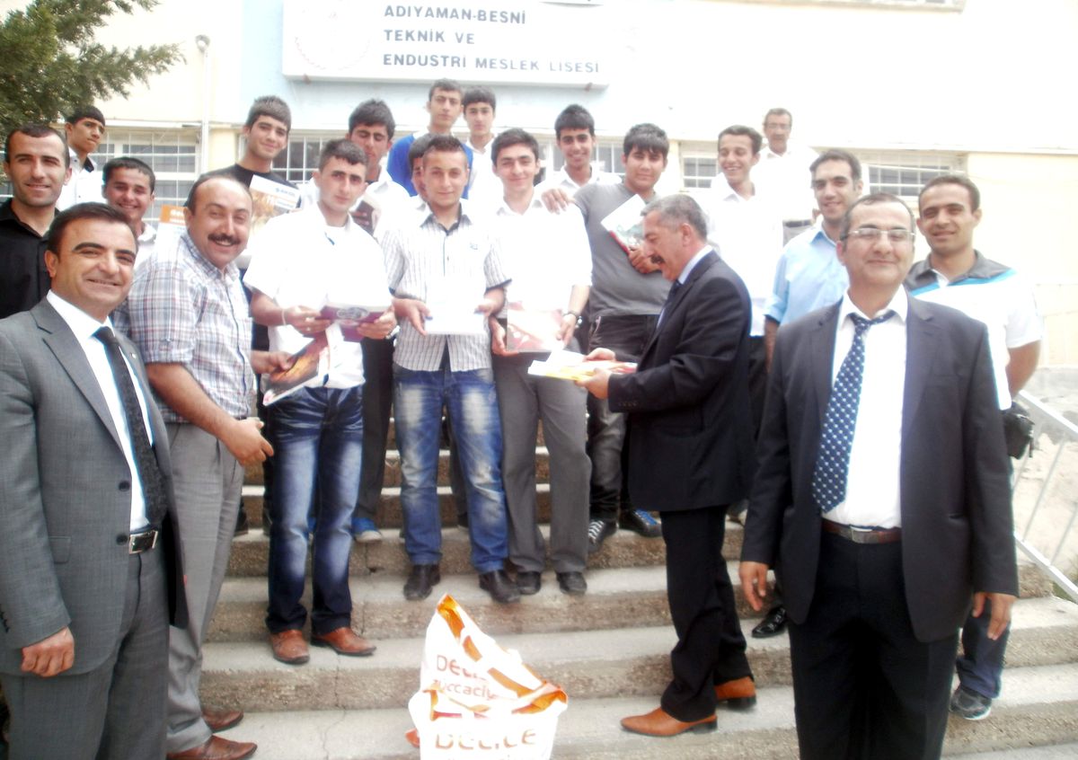 Adıyaman Elazığlılar Derneği'nden Eğitime Katkı