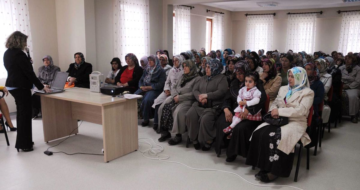 Altındağlı Kadınlara Çevre Bilinci Semineri
