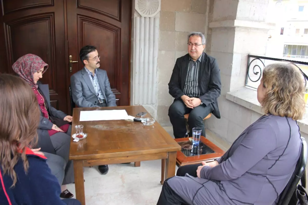 Anadolu Lisesi Yöneticileri\'nden Ünver\'e Teşekkür Ziyareti