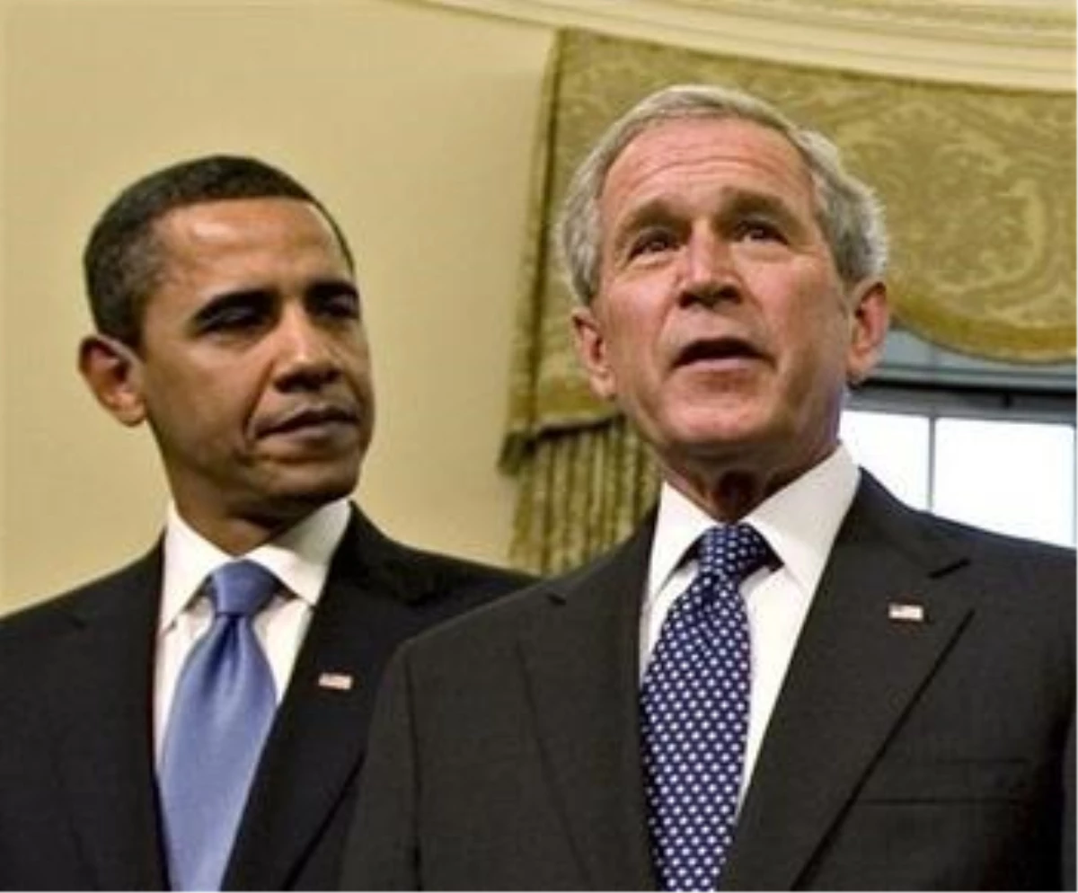 Obama ve Bush Resmen Stand-Up Yaptı