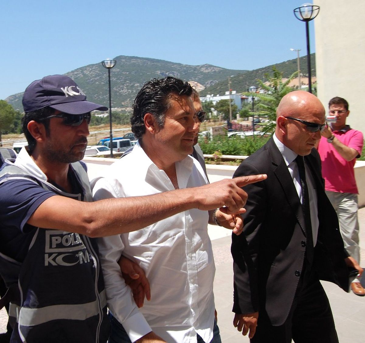 Bodrum Belediye Başkanı Gözaltına Alındı