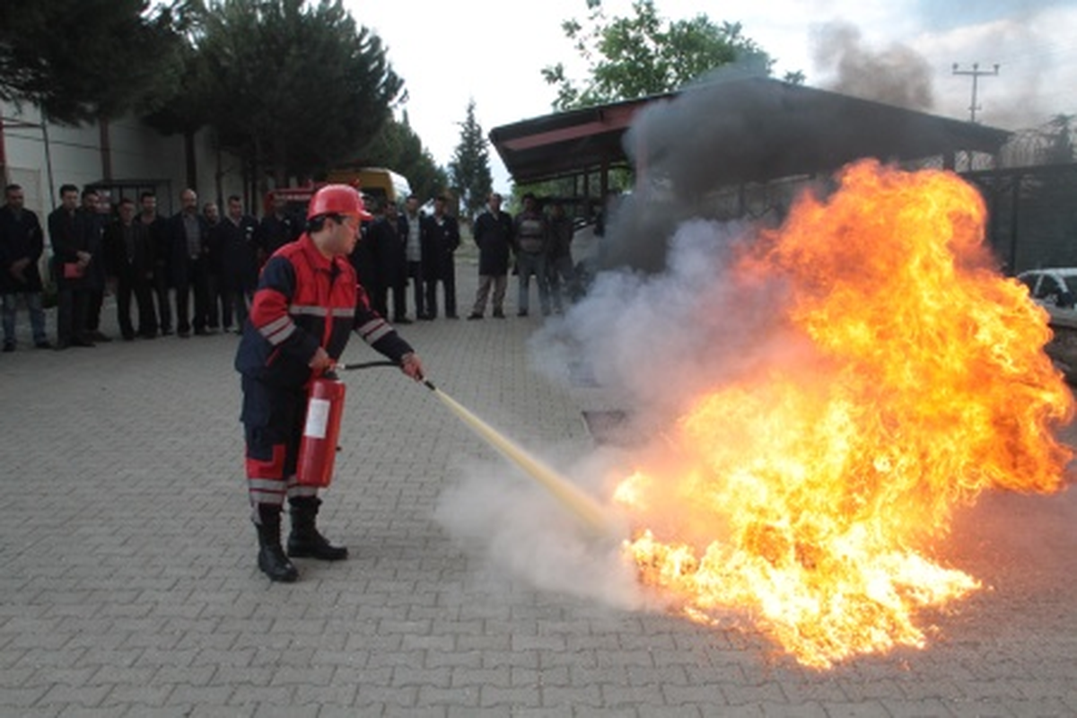 Burdur İtfaiyesi Eğitimlere Devam Ediyor