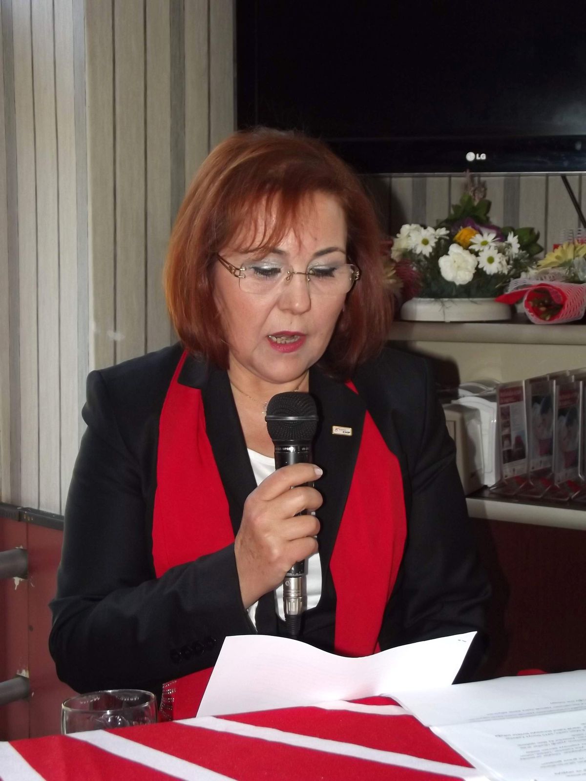 CHP'de Kadın Kolları'nın Kongre Tarihleri Açıklandı