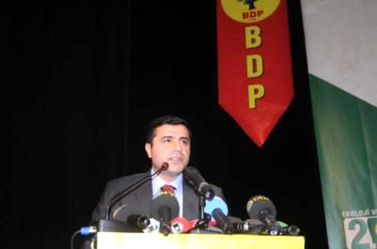 Demirtaş'ın Açıklama Yaptığı Yerde Mermi Bulunması