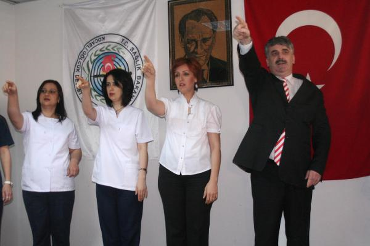 Devlet Hastanesi Personeline İşaret Dili Kursu
