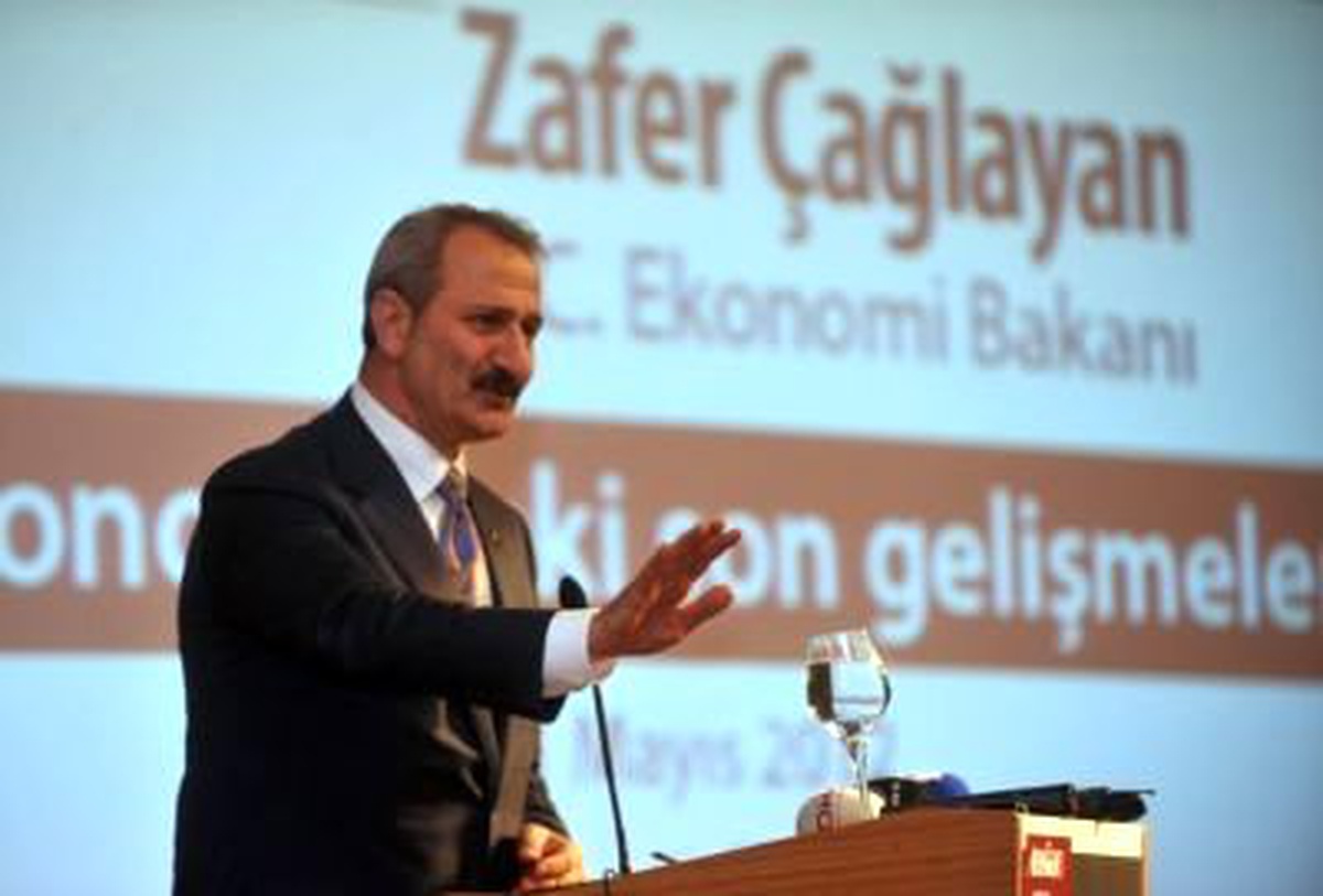 Ekonomi Bakanı Çağlayan: 'İhracat Artıyor, İthalat Azalıyor'
