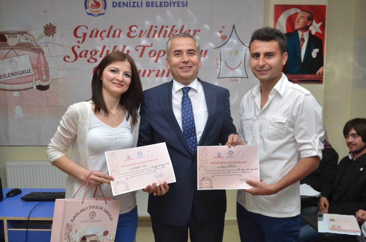 Evlilik Okulu Yeni Mezunlarını Verdi