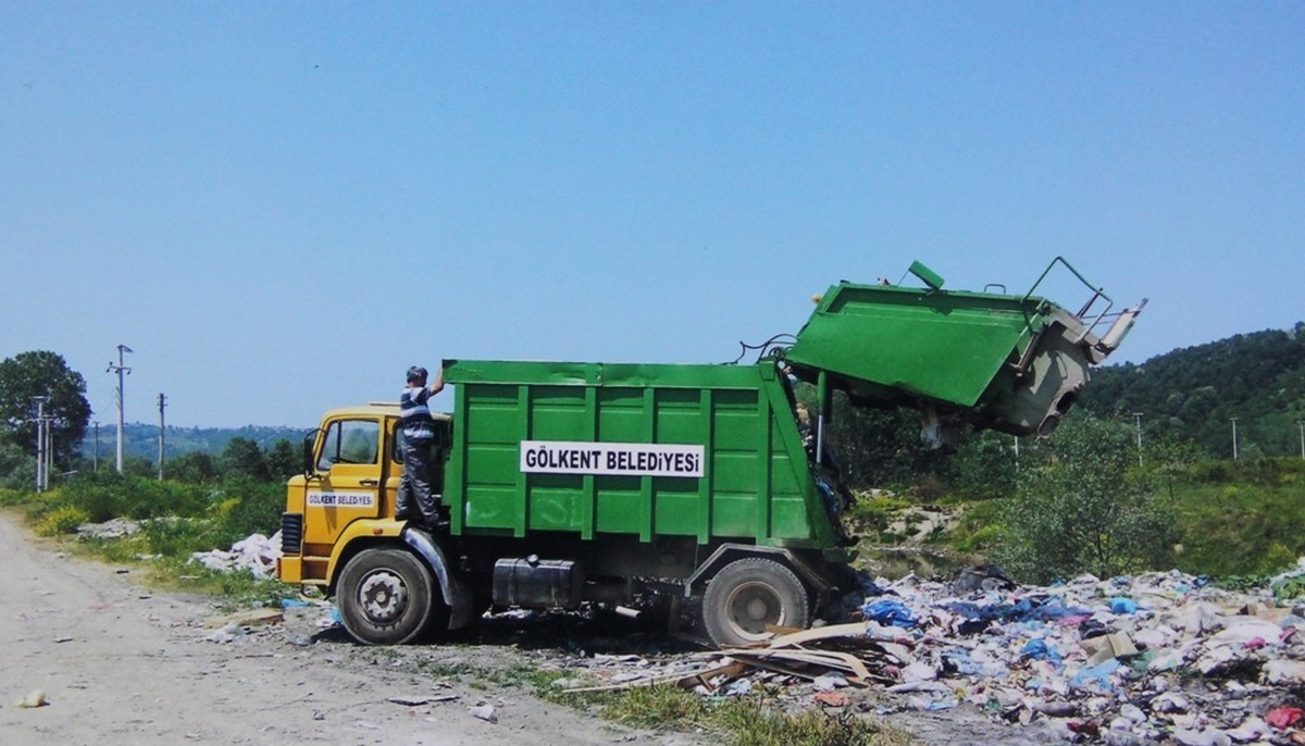 Gölkent Belediyesi'nin Çöp Döktüğü Arazi İncelemeye Alındı