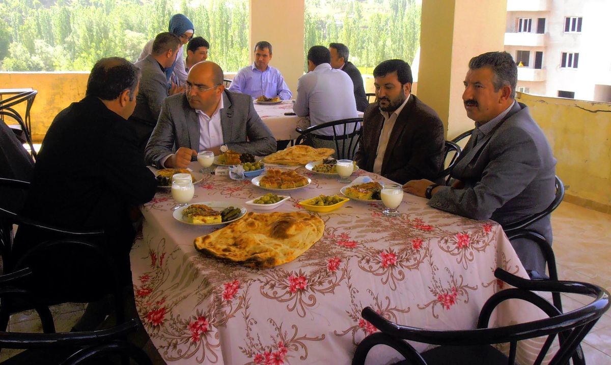 Hizan'da Fakir Öğrenciler Yararına Kermes Düzenlendi