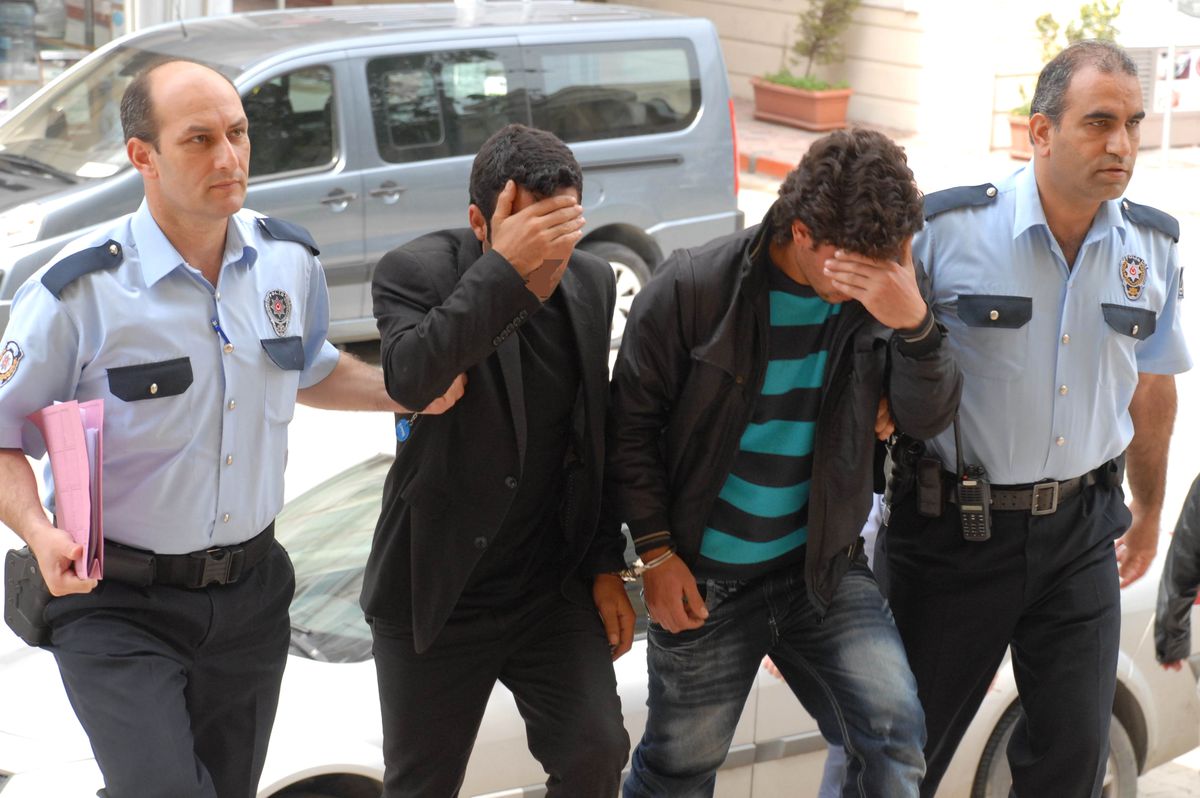 İnşaattan Kablo Hırsızlığına 2 Gözaltı