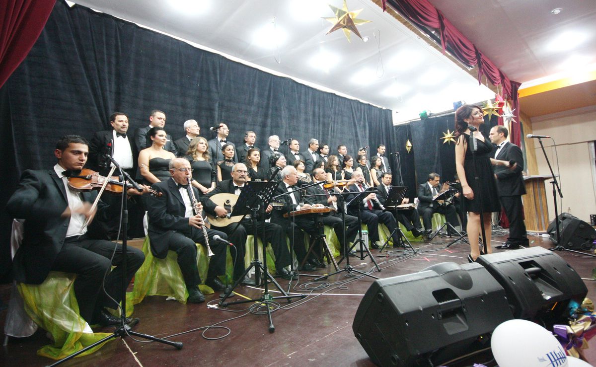 Kula Belediyesi Tsm Korosu Bahar Konserini Verdi