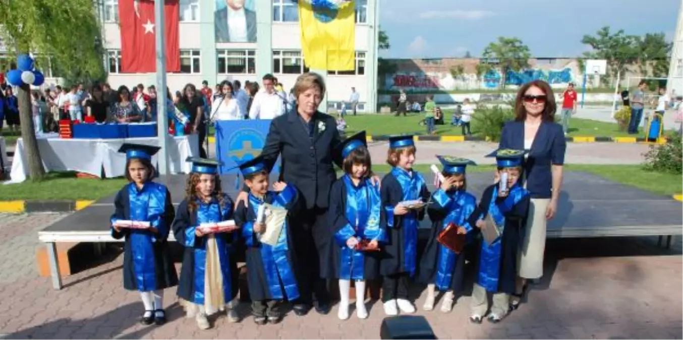 Minik Üniversitelilere Diploma