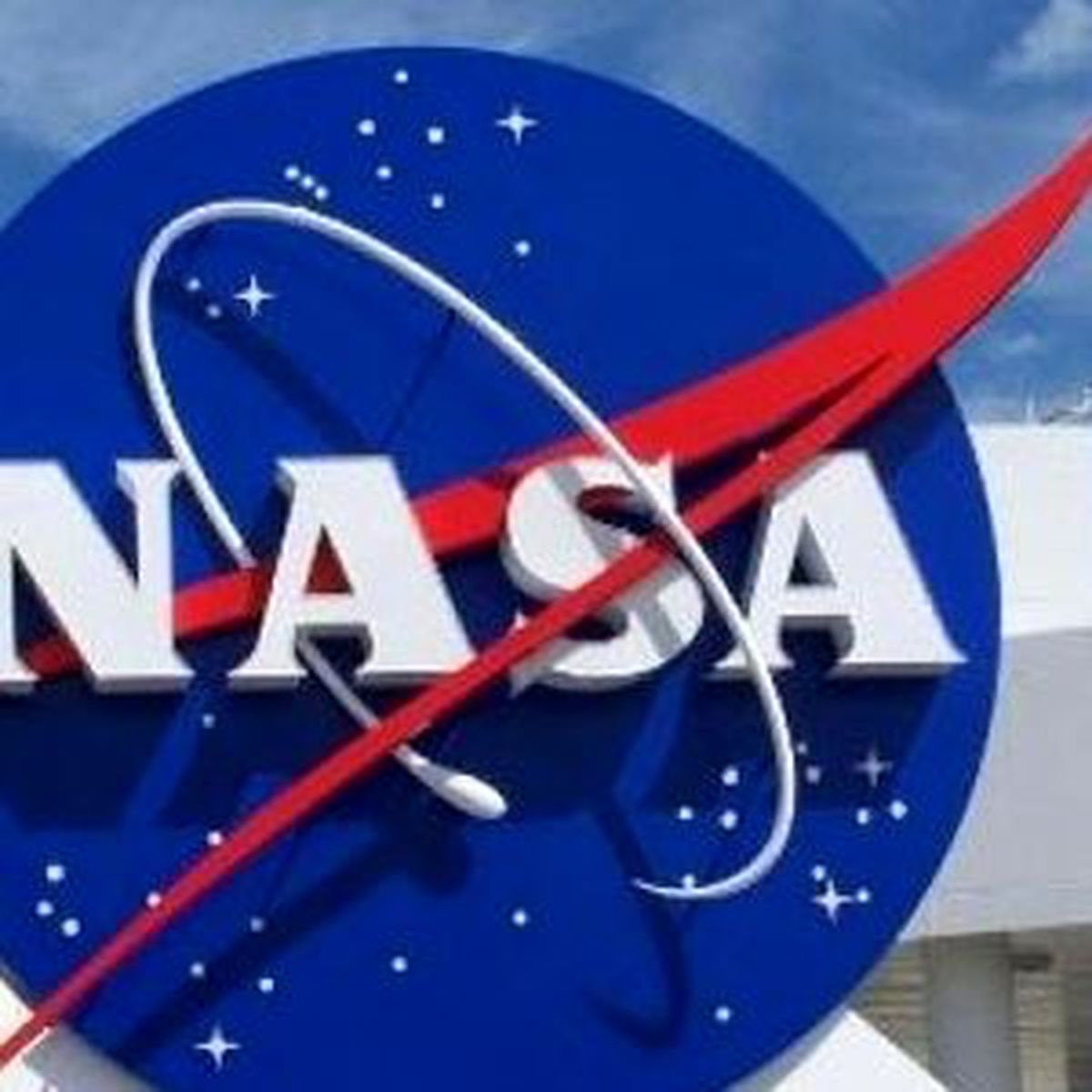 NASA: Galaksiler Çarpışacak ama...