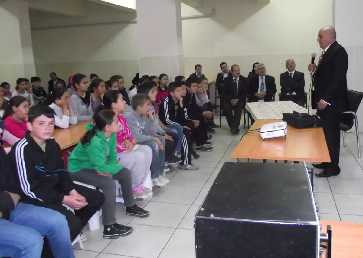 Şaphane\'de Seminer