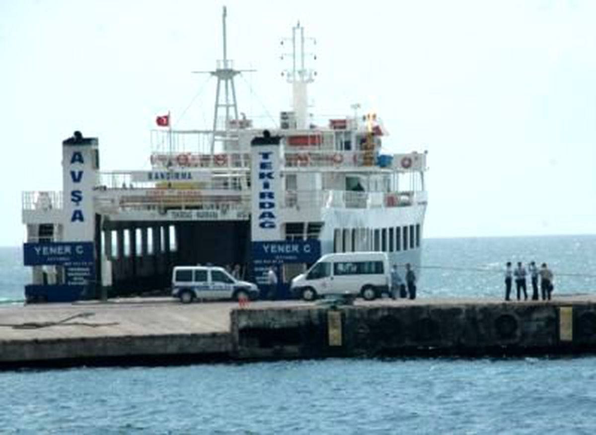Tekirdağ'da Denize Düşen Otomobildeki 4 Kişinin Ölmesi