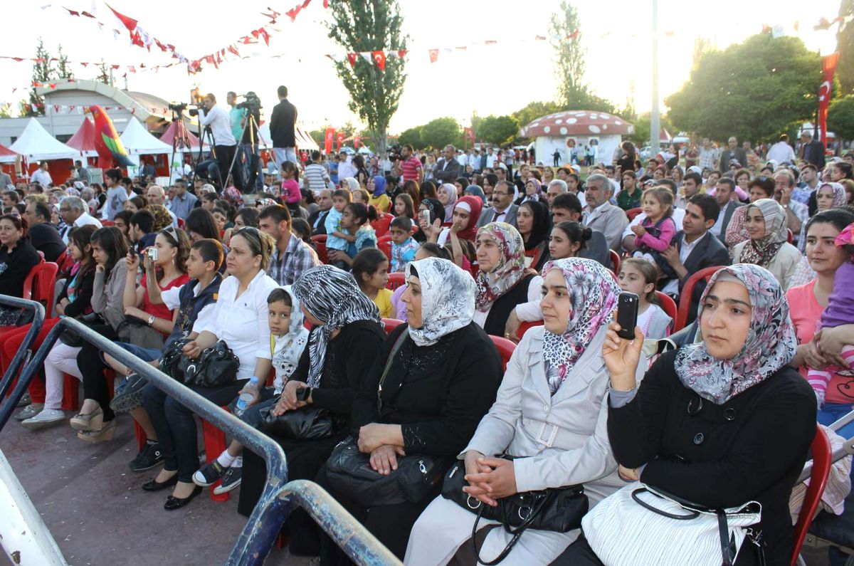Yöresel Kültürler Üçüncü Kez Buluştu
