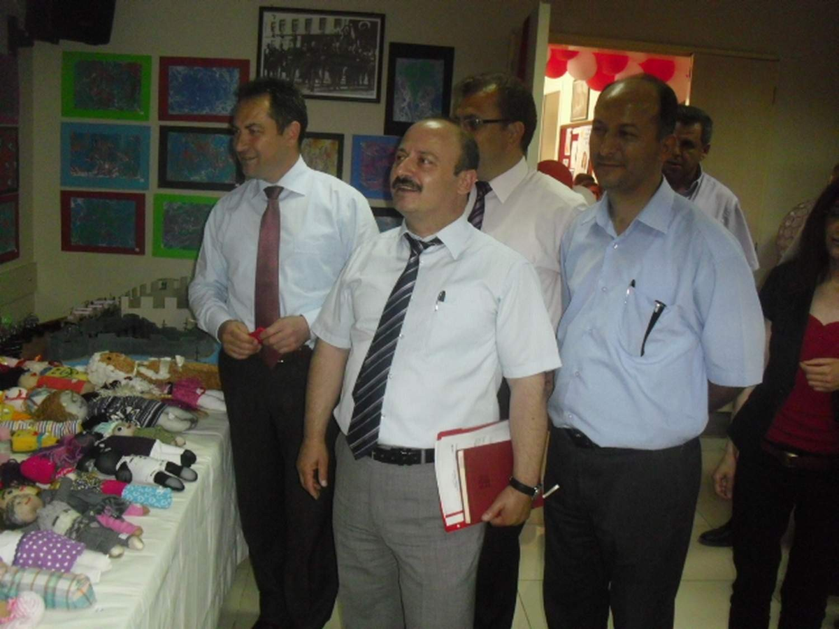 Zafer İlköğretim Okulunda Muhteşem Sergi