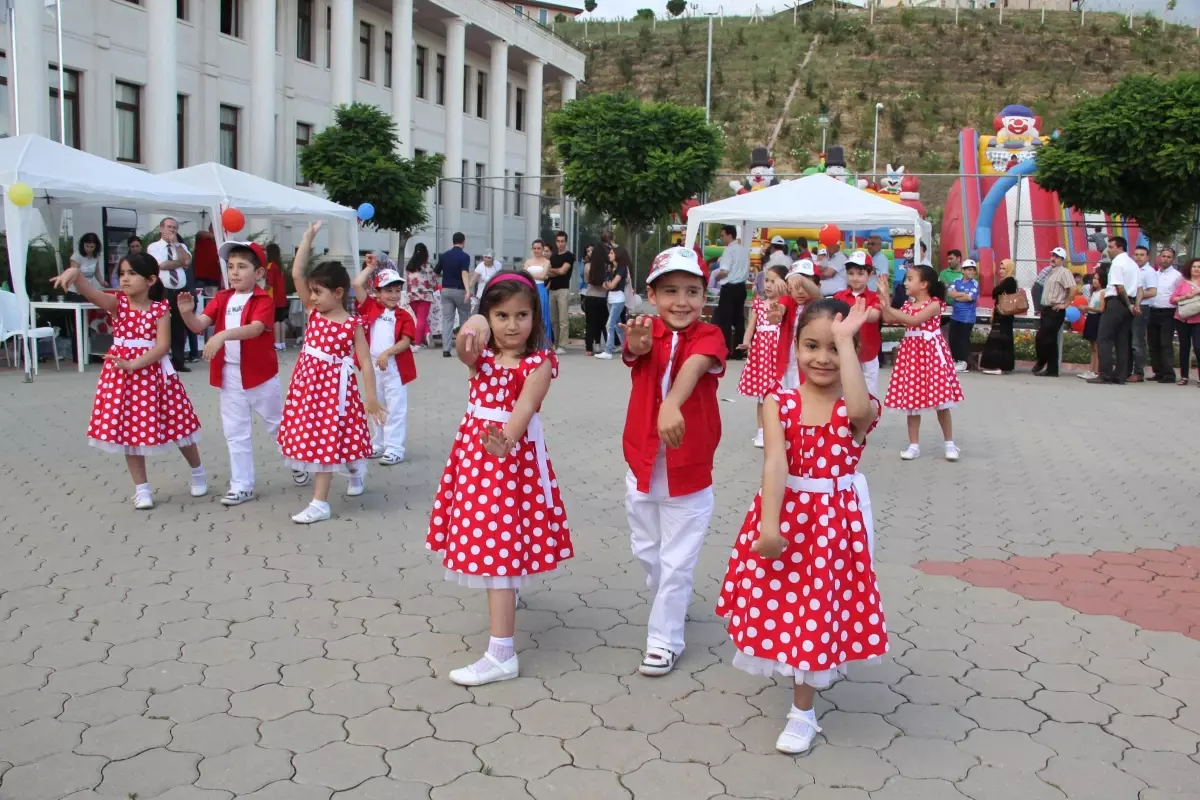 4+4'e En Uygun Okul 'Bezci Koleji'