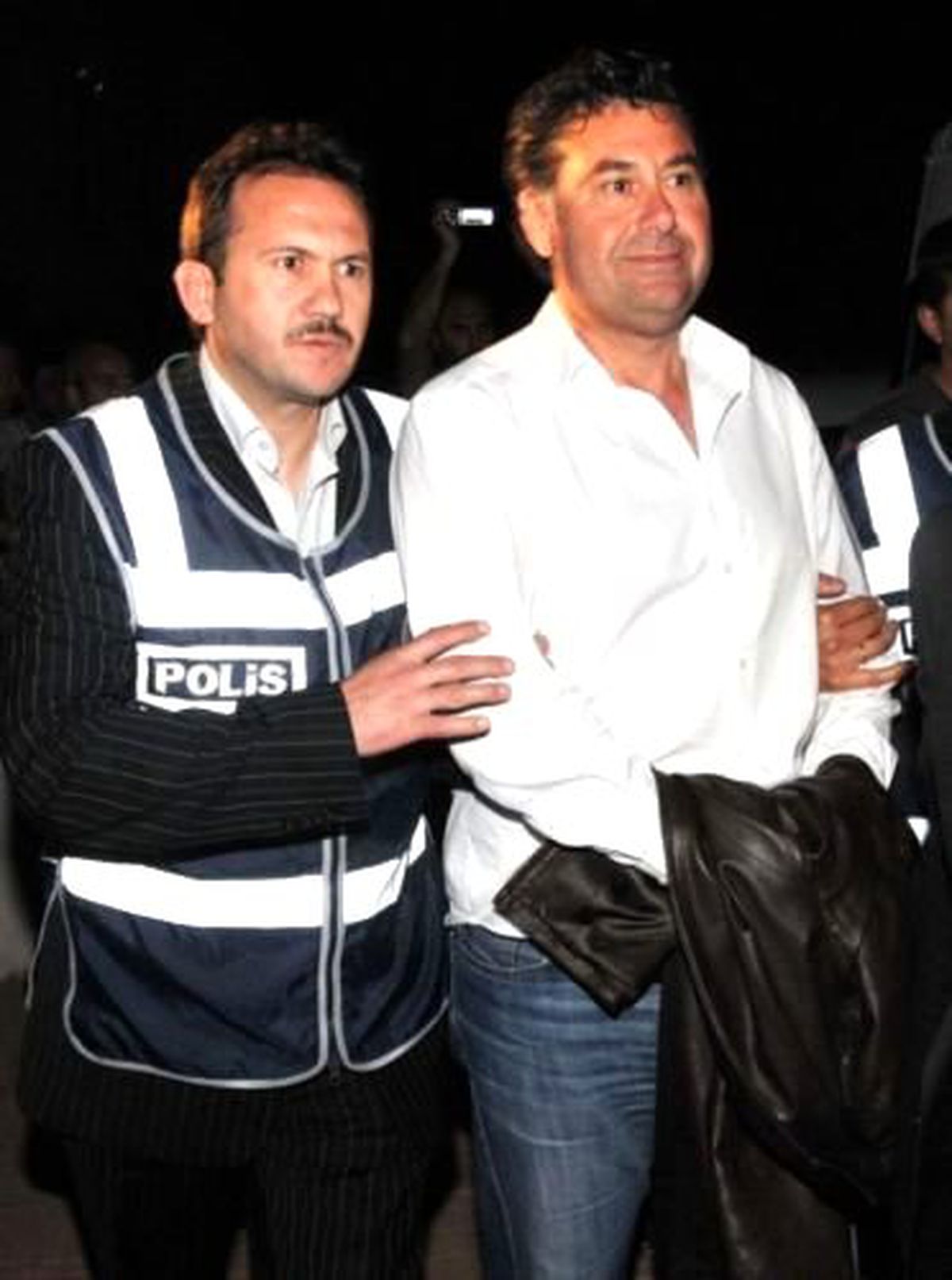 Bodrum Belediyesi\'nde Rüşvet Operasyonu Şüphelileri Adliyede (7)