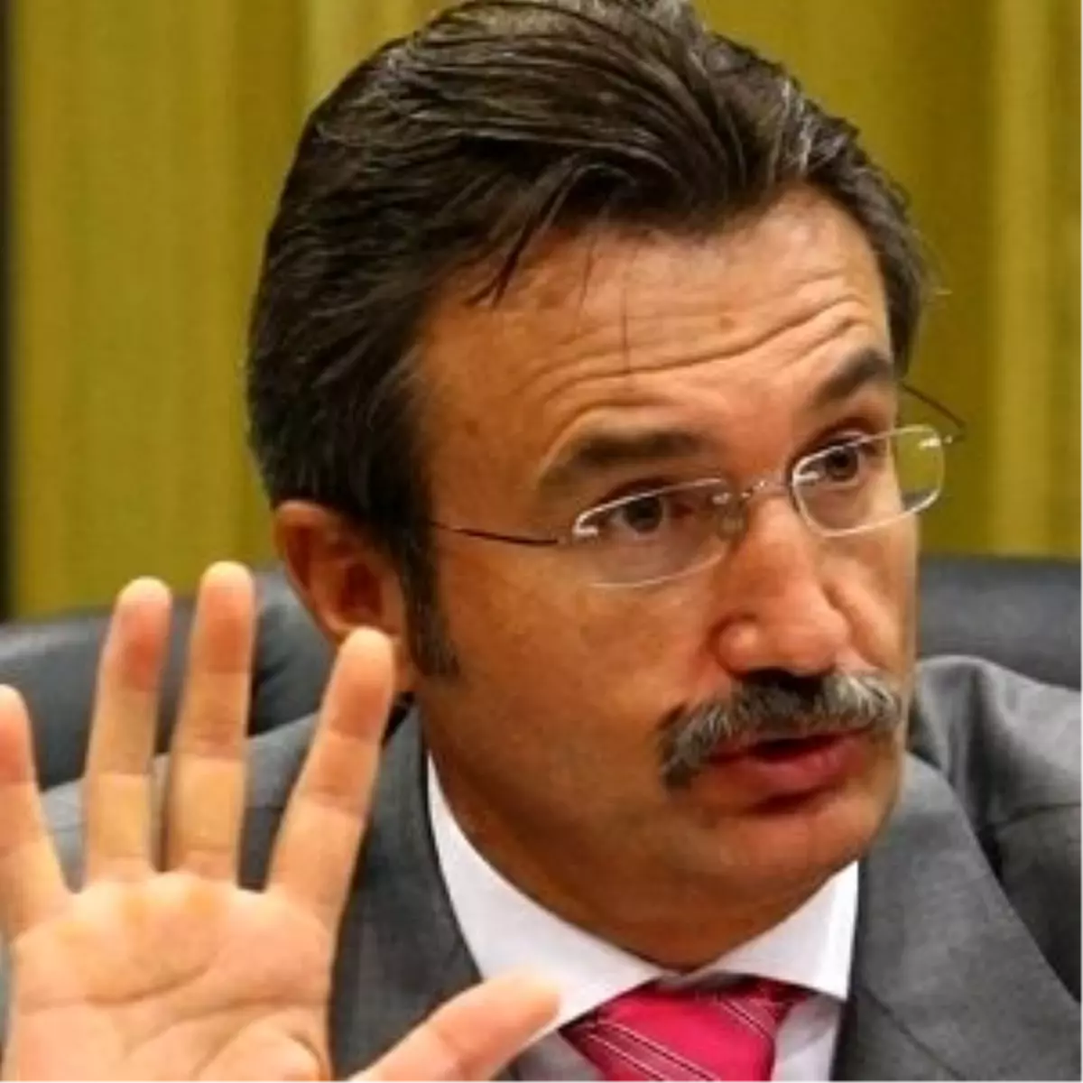 Eski Devlet Bakanı Tüzmen Açıklaması