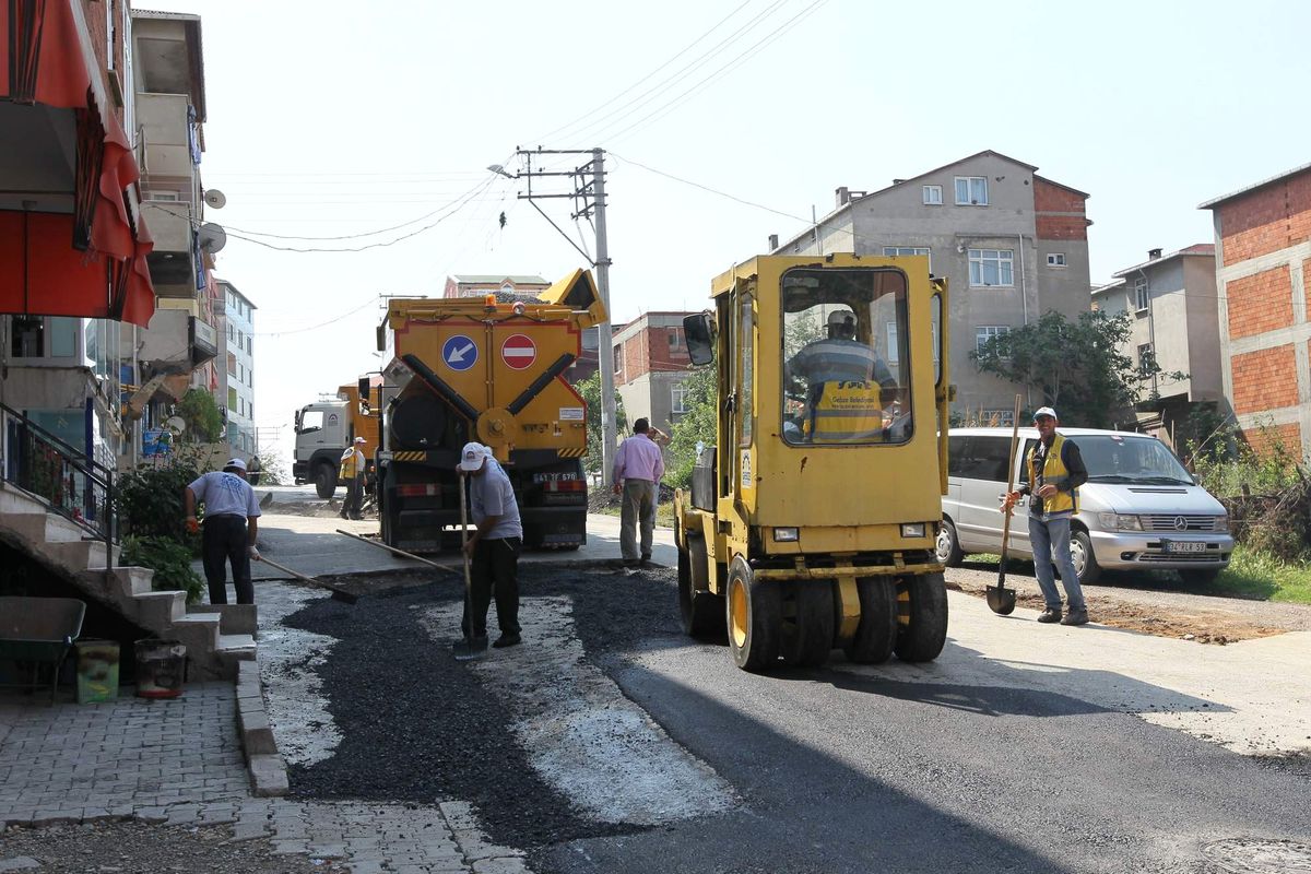 Gebze Mahallelerinde Asfalt Seferberliği