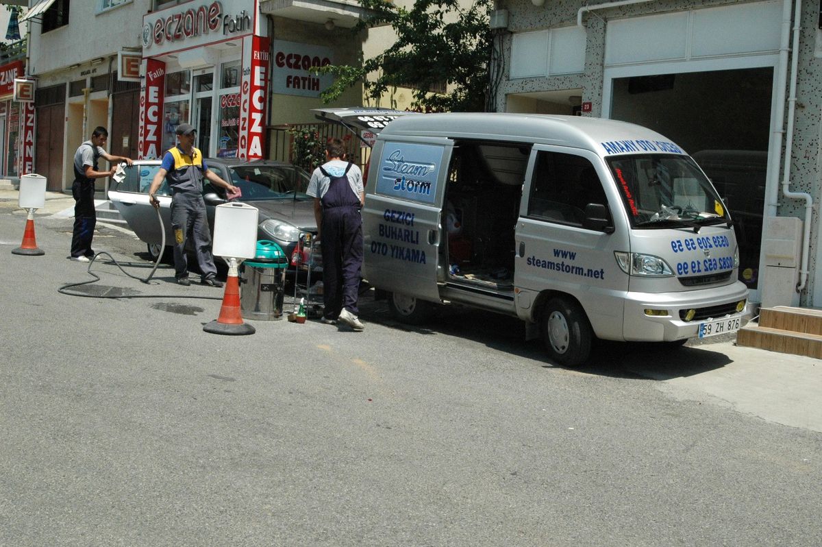 Genç Girişimciden Mobil Sistem ile Yerinde Susuz Oto Yıkama Hizmeti