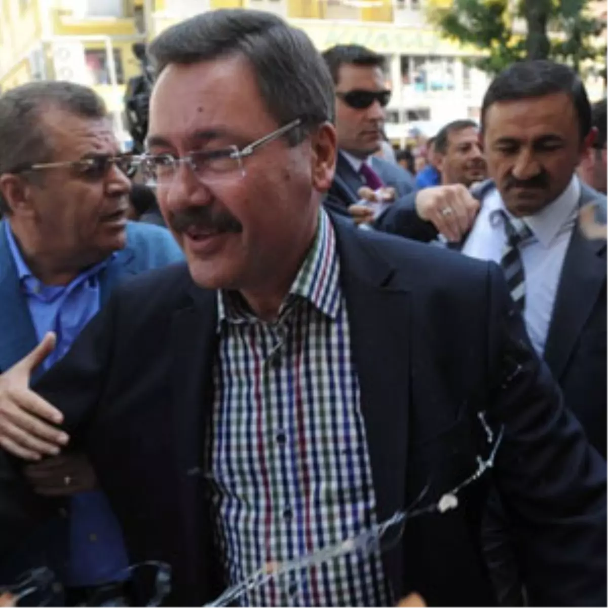 Gökçek\'e Yapılan Yumurtalı Saldırı