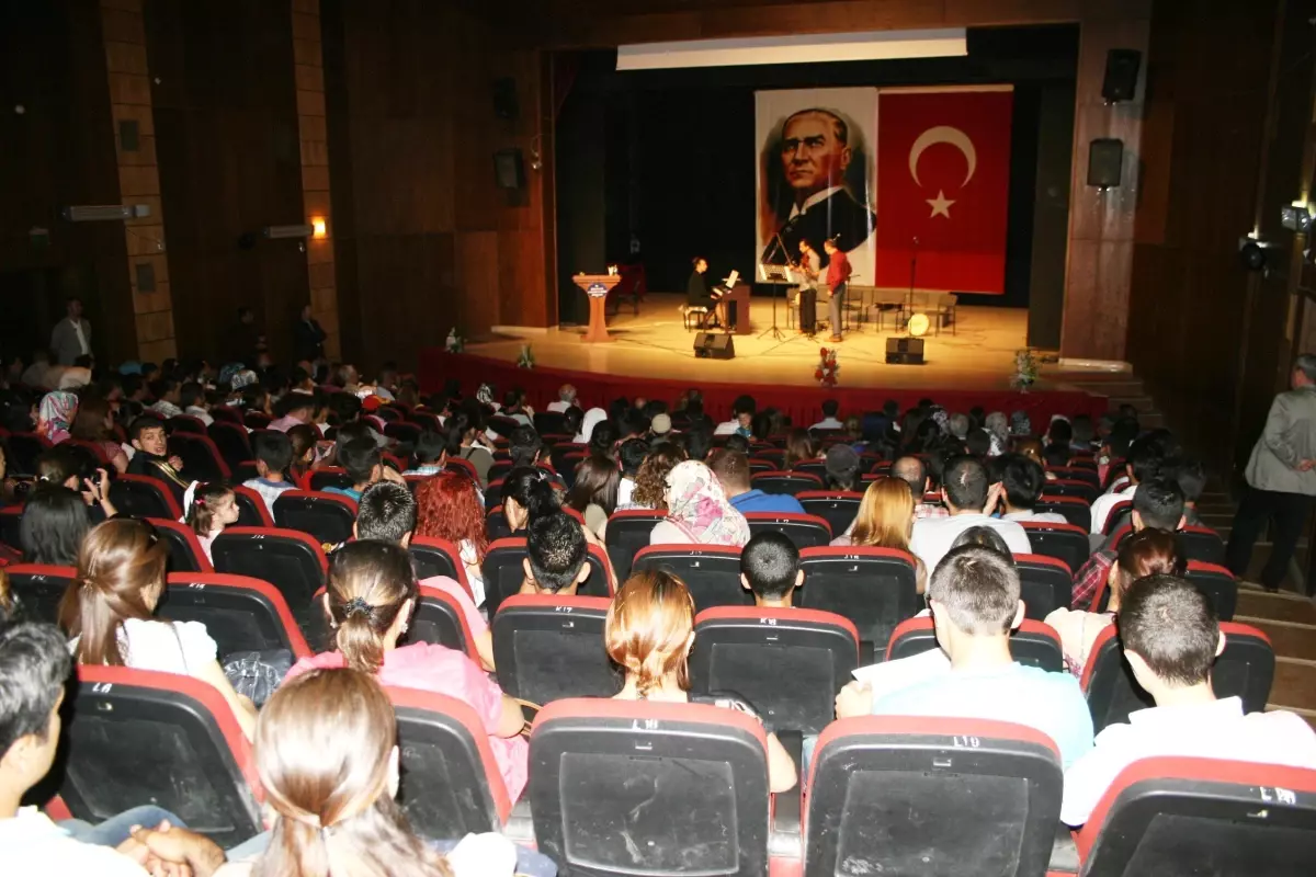 Iğdır'da Yıl Sonu Etkinlikleri