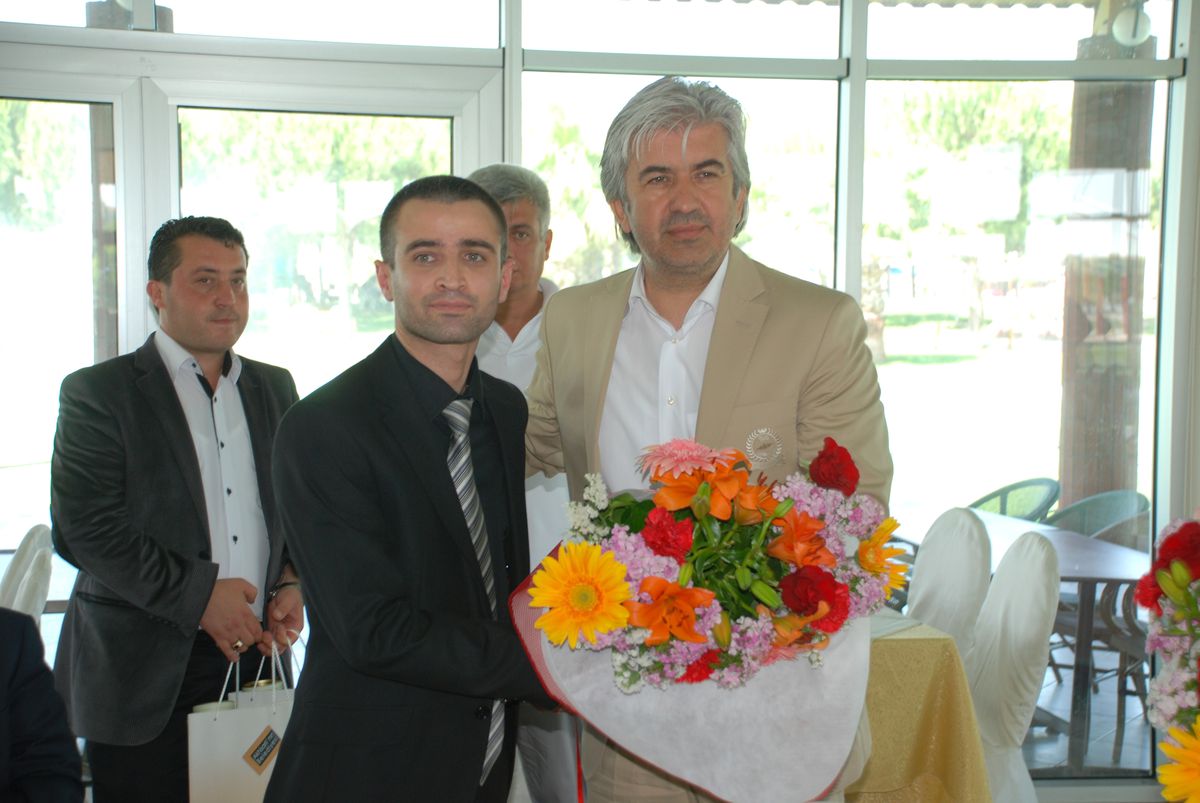Irak Ticaret Ataşesi Nadhim Hassan Abbass Akhisar\'da