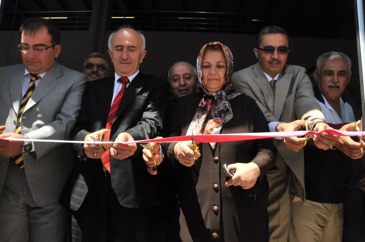 İsmar Marketler Zinciri, Kilis\'e Şube Açtı