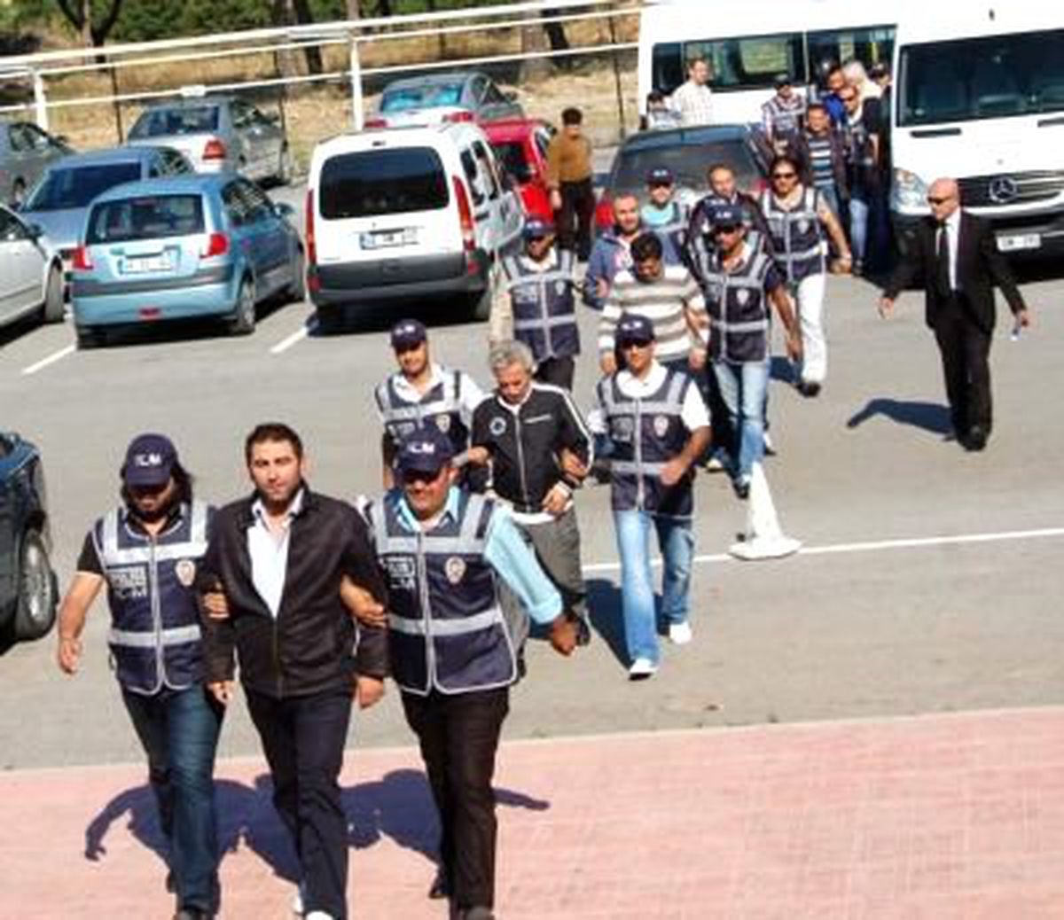 Kars\'ta Kck Operasyonu: 7 Gözaltı