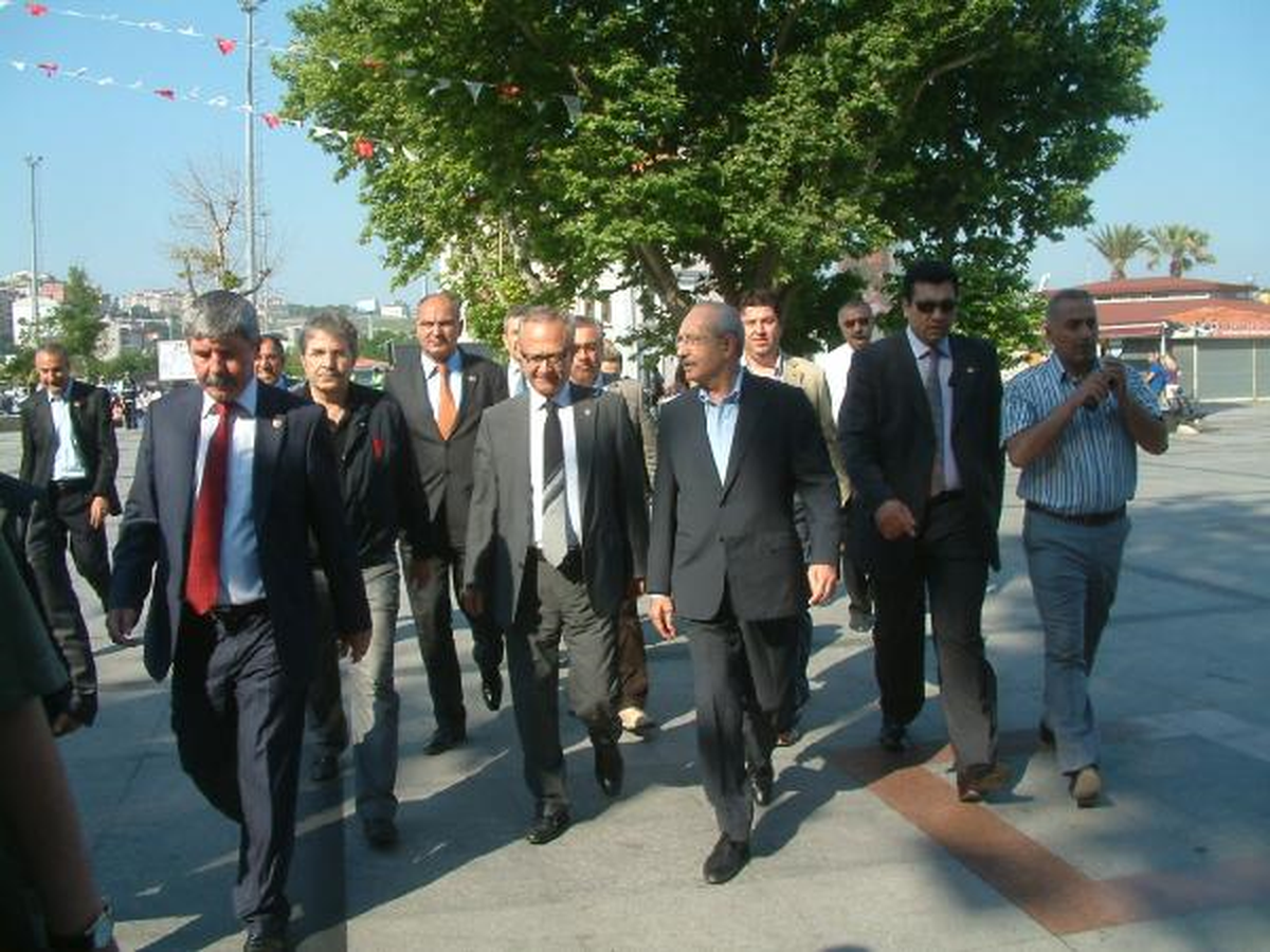 Kılıçdaroğlu: Çiftçi Kaderi ile Baş Başa Bırakıldı