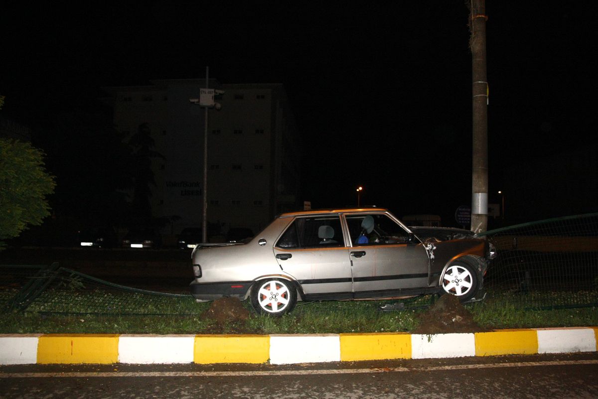 Rize\'de Trafik Kazası: 5 Yaralı