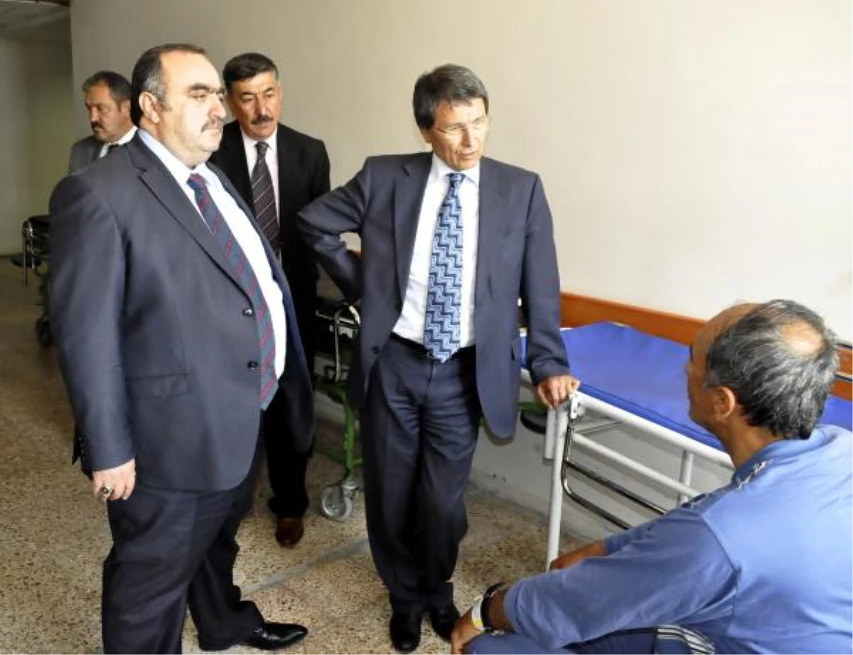 Yozgat\'da Vurulan Belediye Başkanına MHP\'lilerden Ziyaret