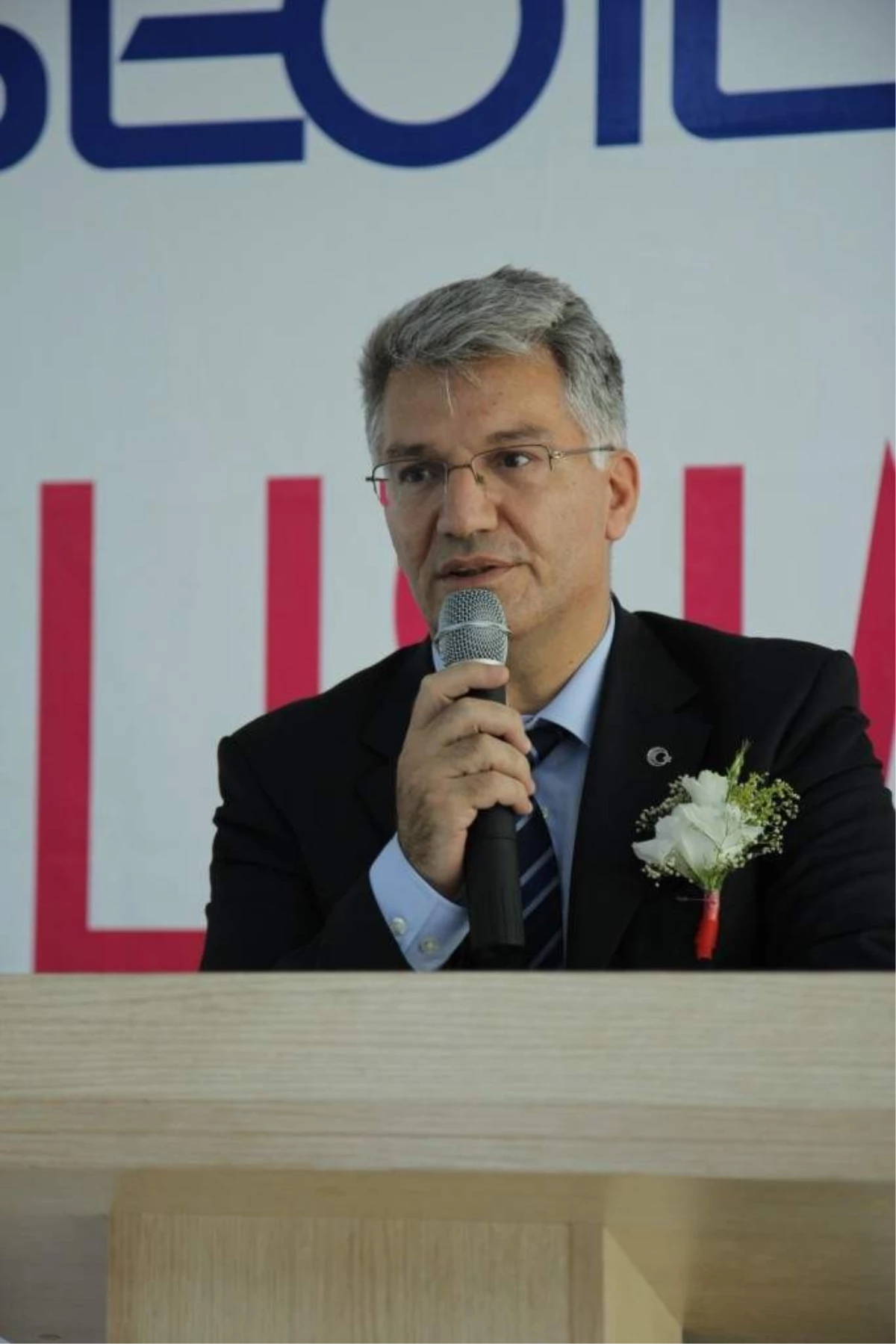 Başkan Vekili Özak Pipet Fabrikası Açılışına Katıldı