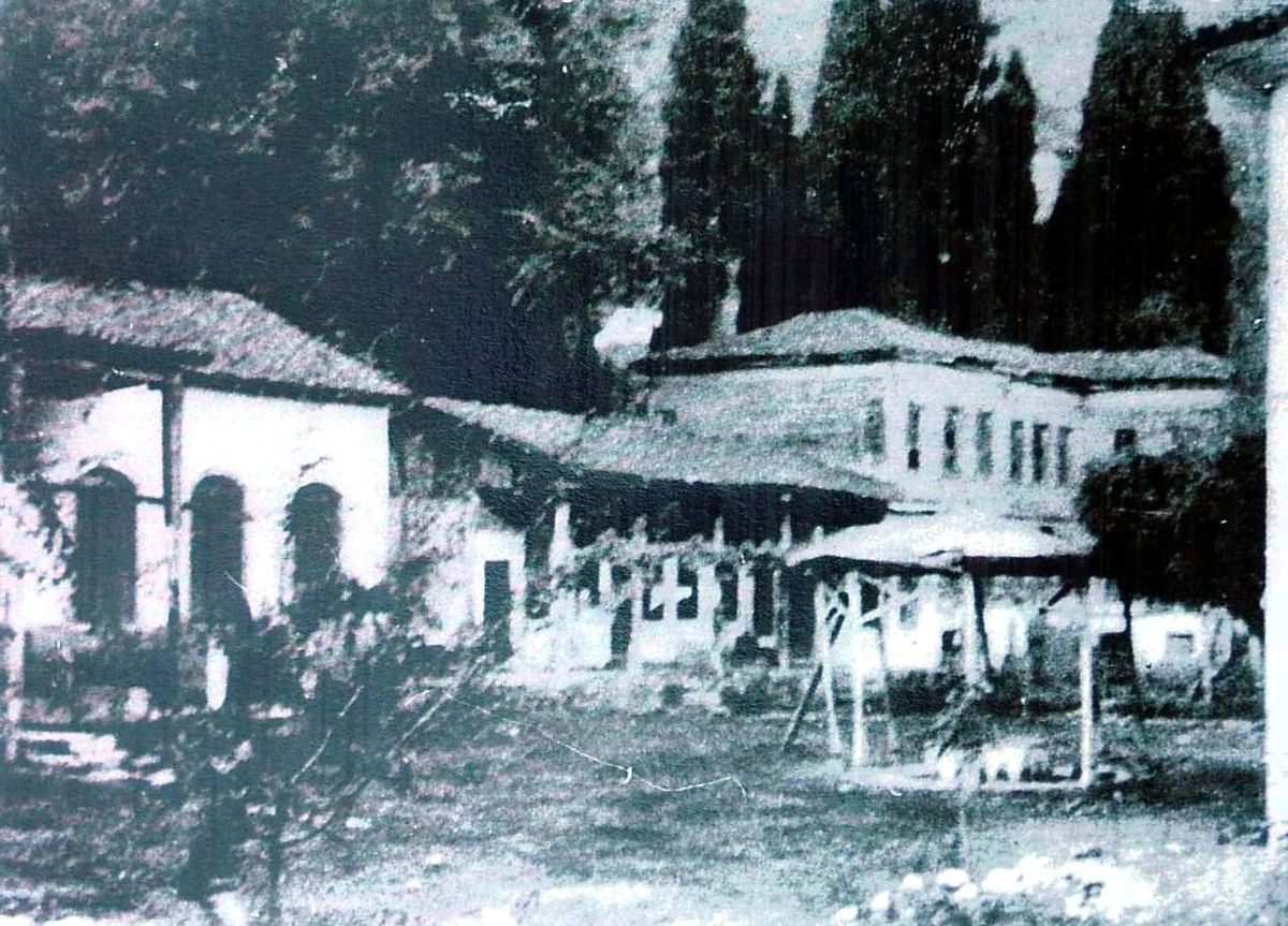 Bursa Mevlevihanesi\'nin Yeniden İnşaası Bekleniyor