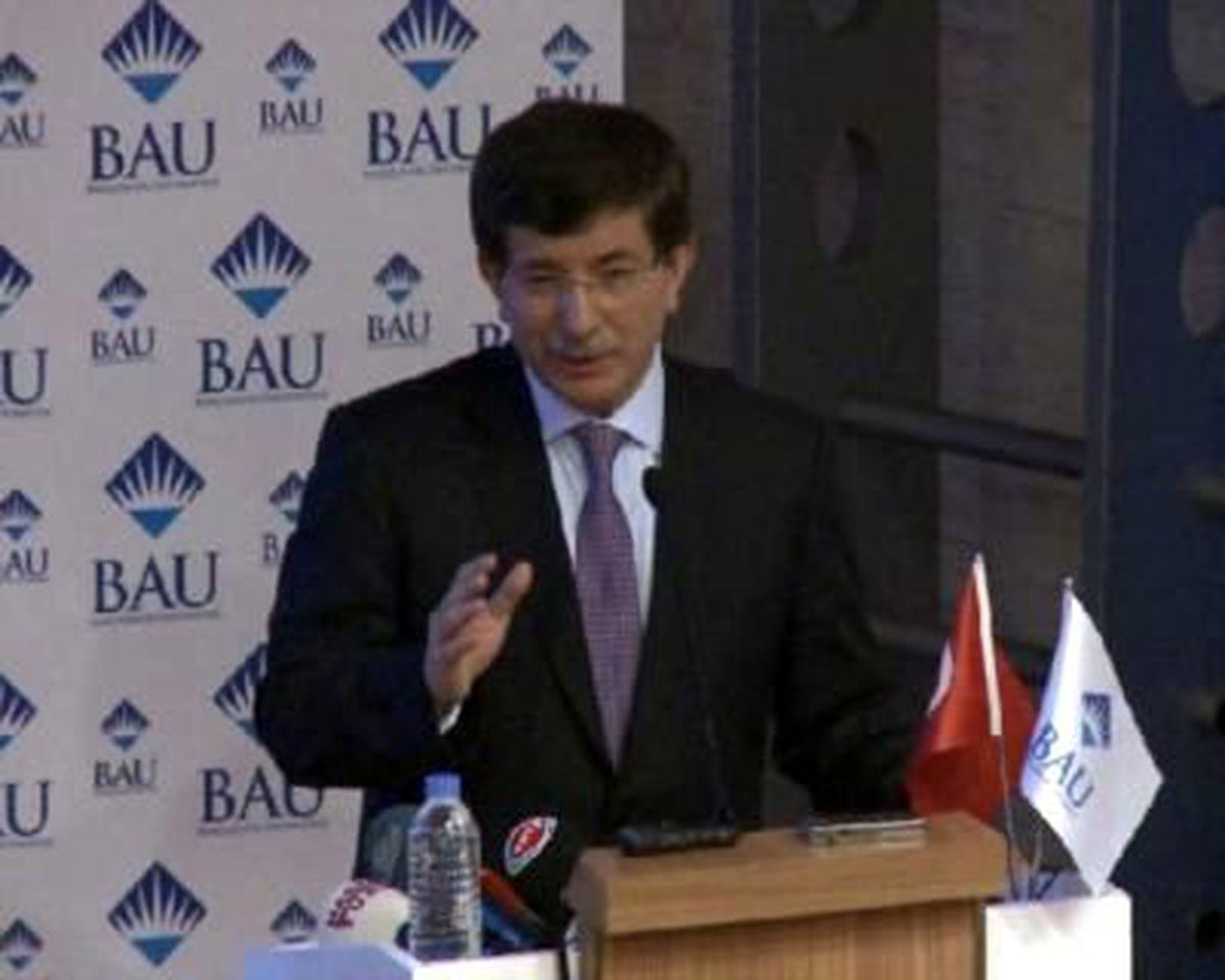 Davutoğlu : Kimsenin Rejimine Müdahale Etme Çabamız Yok