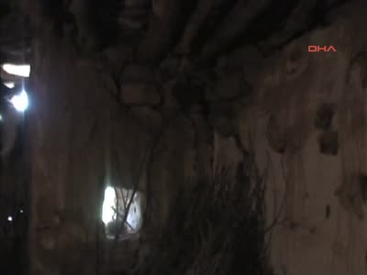 Diyarbakır2çobanlık Yapmaya Gittiği İçin Afet Bölgesine Giren Evinden Oldu, Son Çare Başbakan\'a...