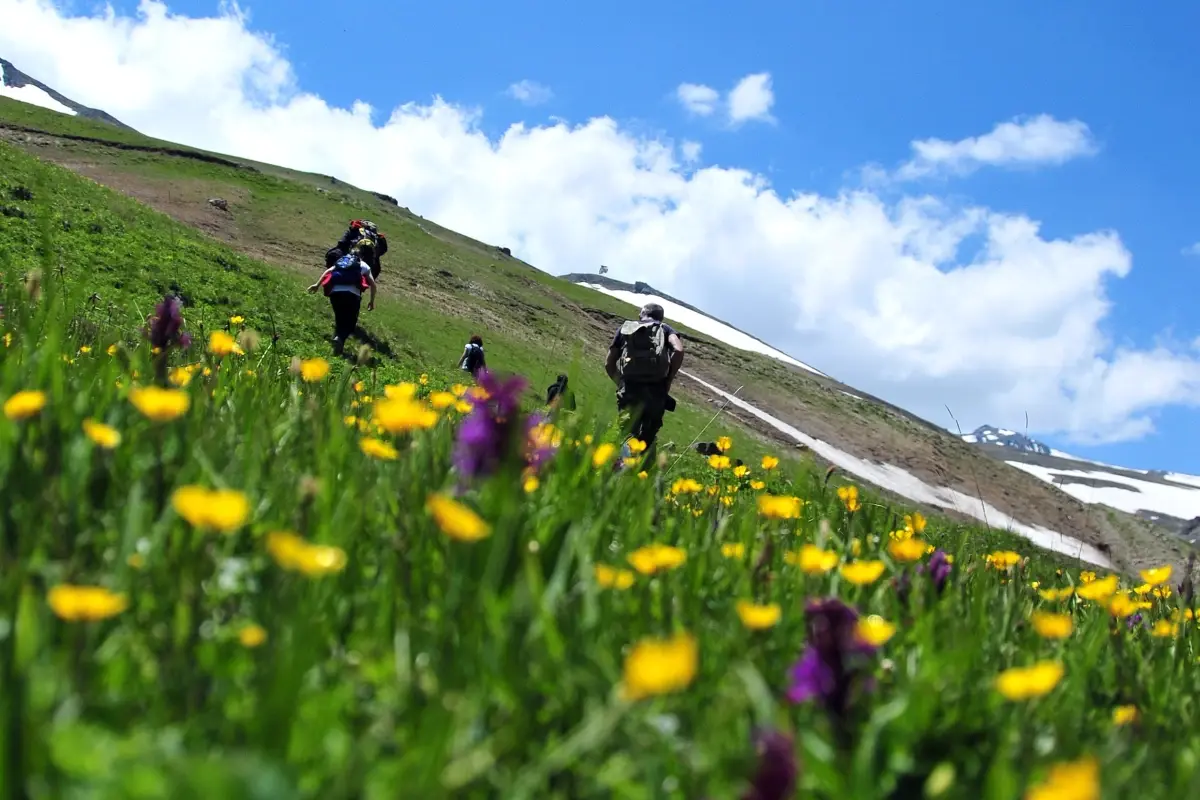 Güdak, Sezonun İlk Zirve Tırmanışını Gerçekleştirdi
