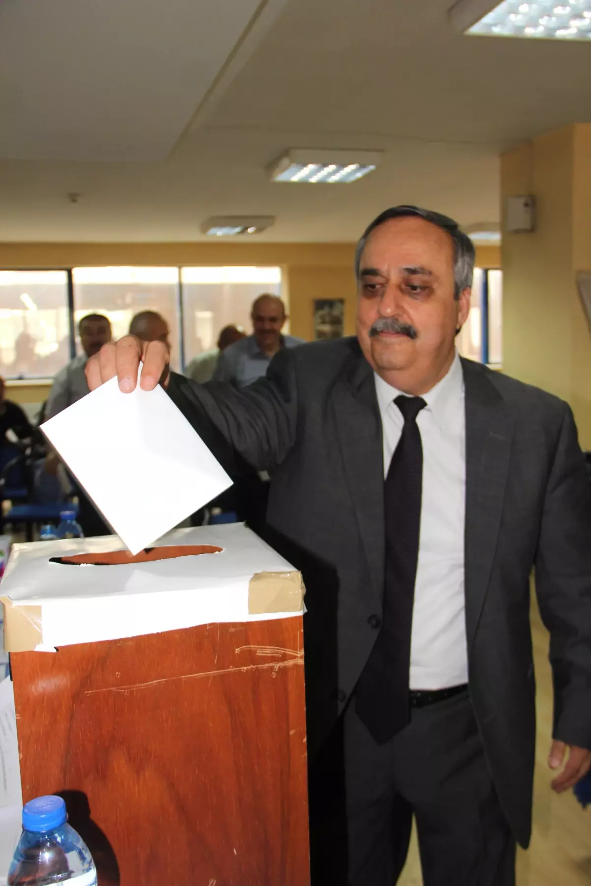 Gülhan Kaynar Güven Tazeledi