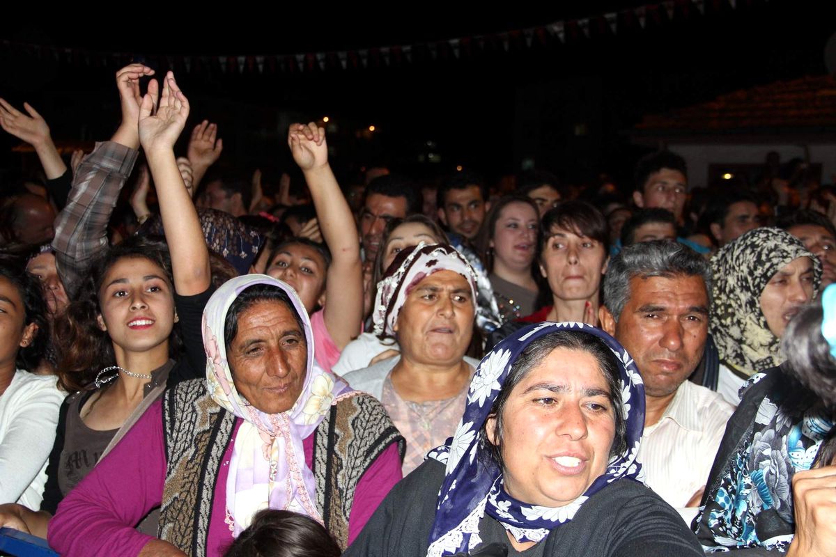 Kibariye, Kızına Çeyiz Hazırlıyor