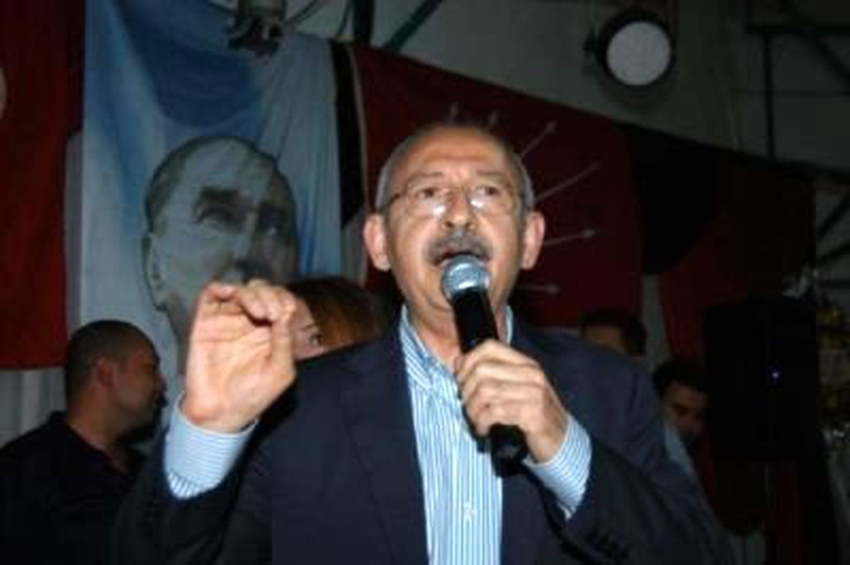 Kılıçdaroğlu İzmir\'de "Kılıçdaroğlu Terörü Bitirmesi İçin Başbakan Erdoğan\'a Gidecek" Haberine Ek