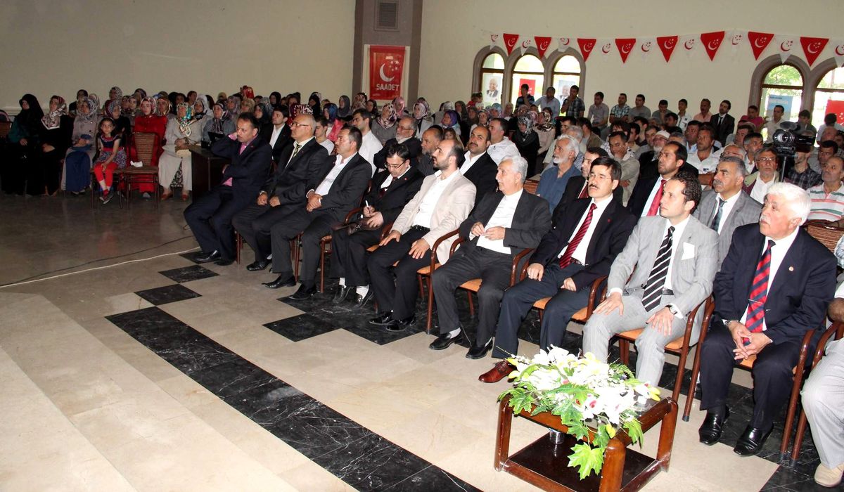 "Milli Görüş" Konferansı Düzenlendi