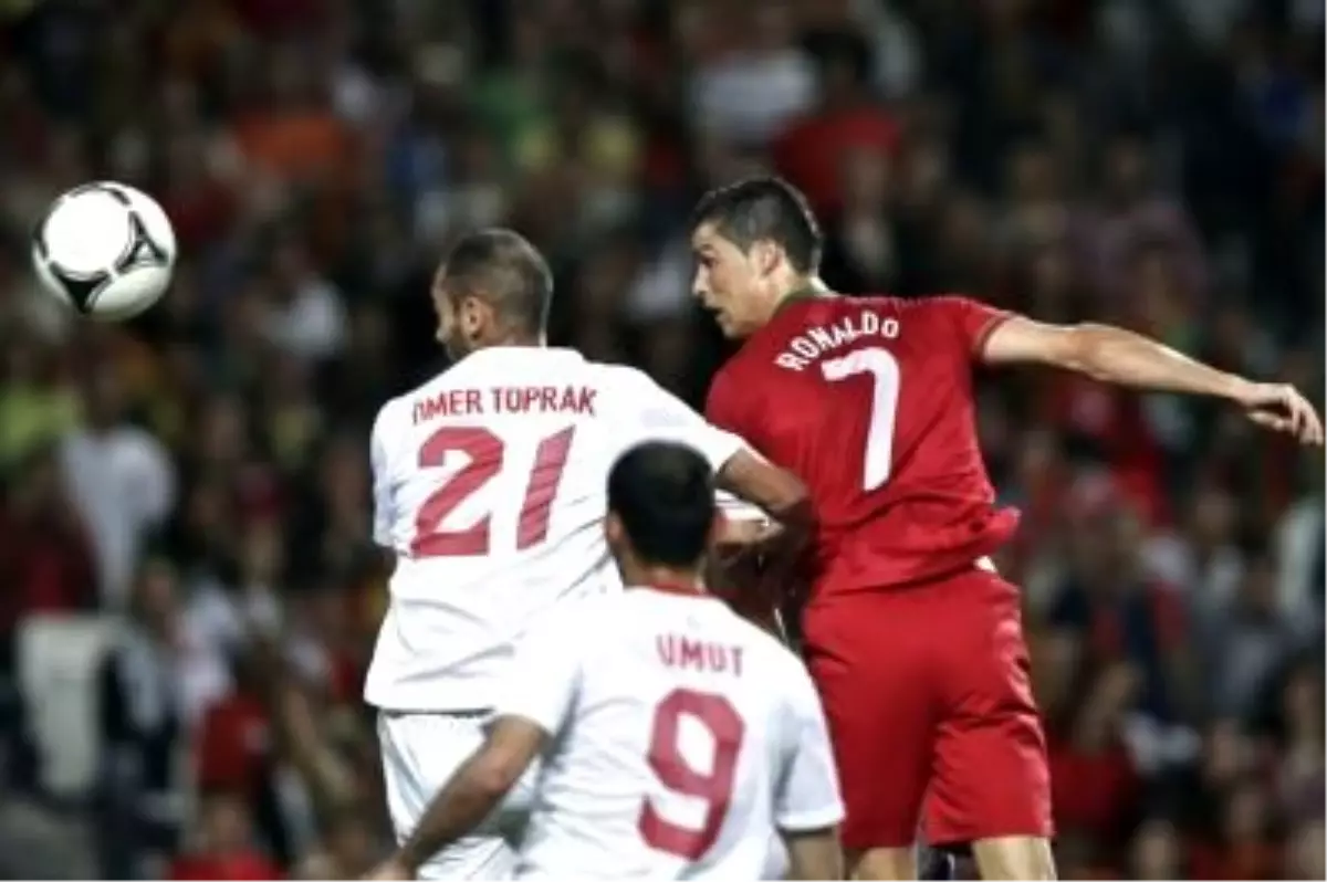 Portekiz'i Deplasmanda Devirdik