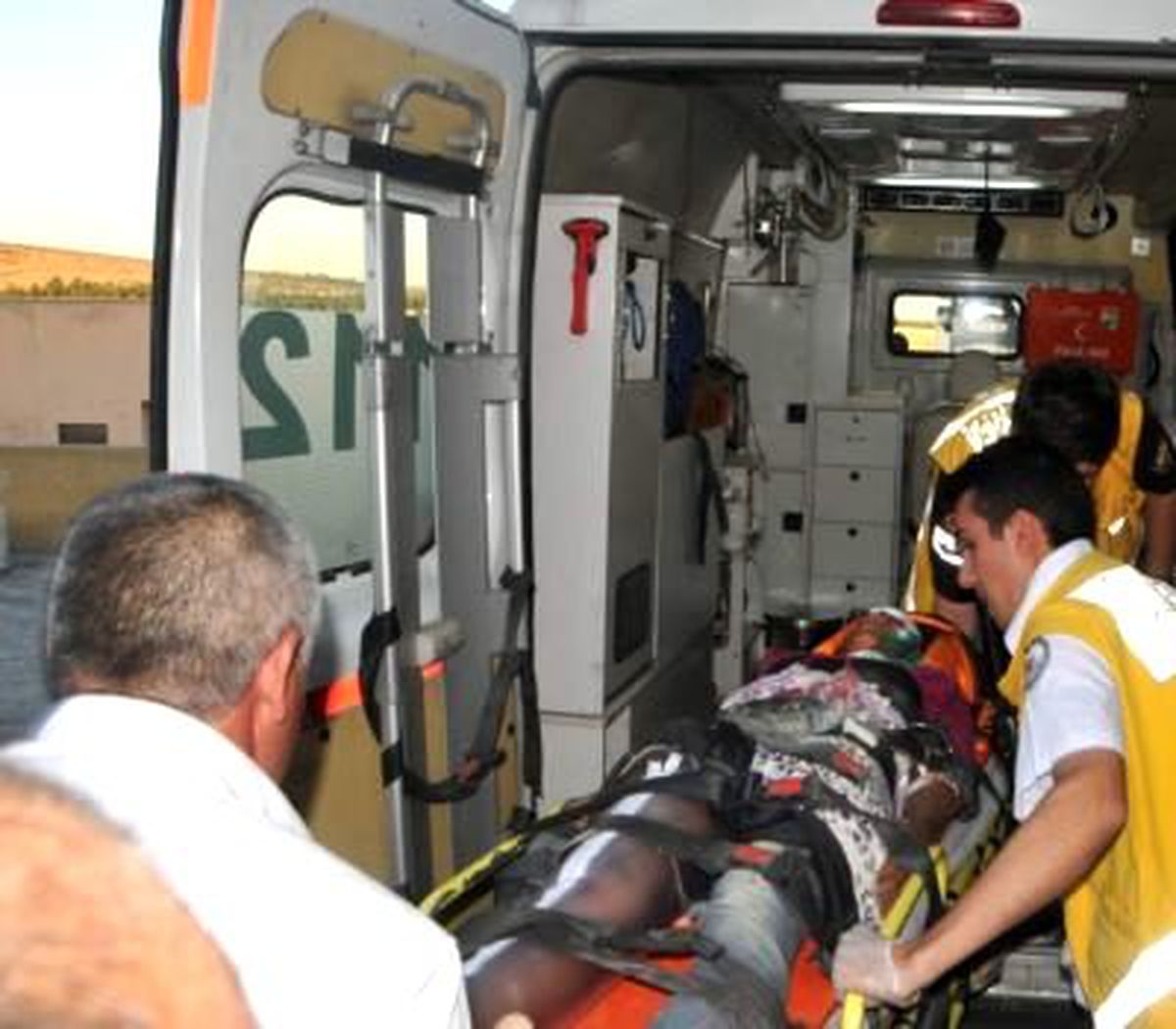 Şanlıurfa\'da Tarım İşçilerini Taşıyan Minibüsün Şarampole Yuvarlanması Sonucu İlk Belirlemelere...