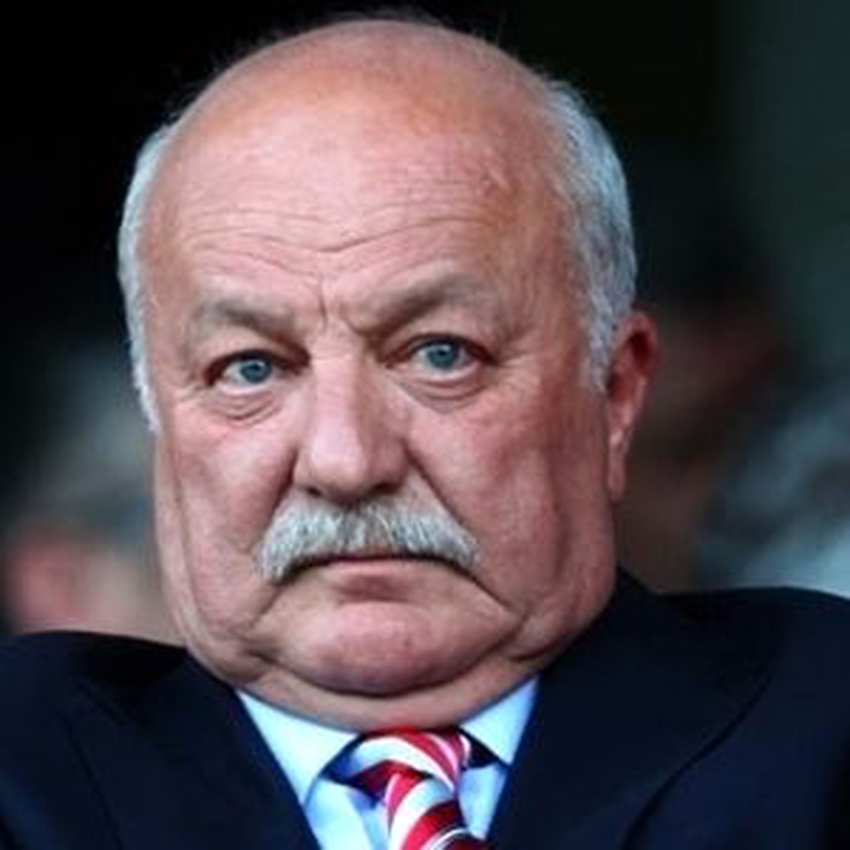 Trabzonspor Başkanı Şener'den Camiaya, Yönetime ve Güneş'e Yaylım Ateşi