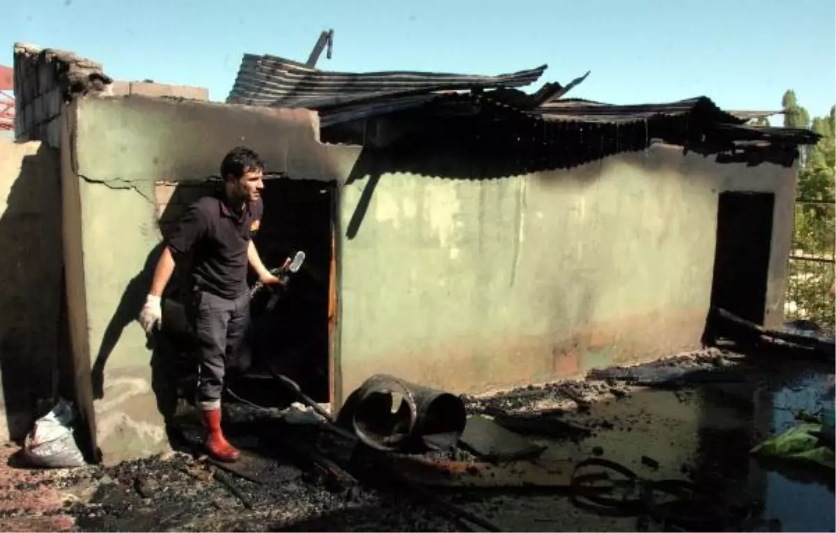 Yangında Tüp Patladı; 1 Yaralı